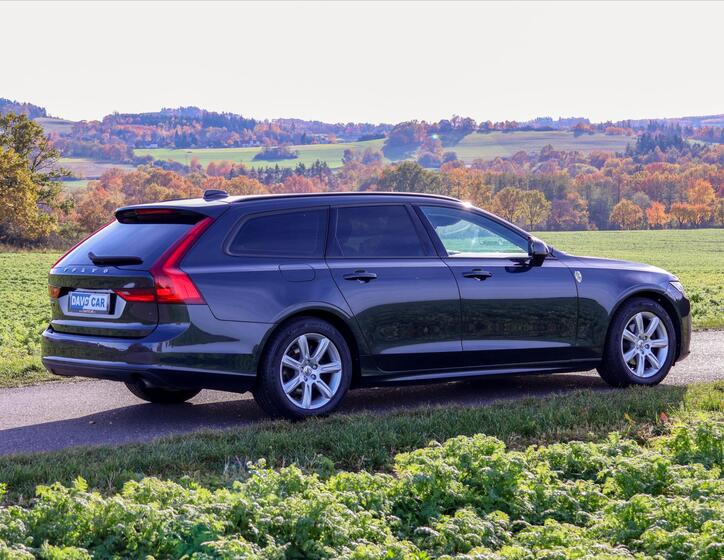 Volvo V90 7
