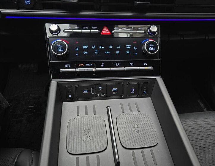 Hyundai Santa Fe SUV / Terénní 1,6 l 158 kw