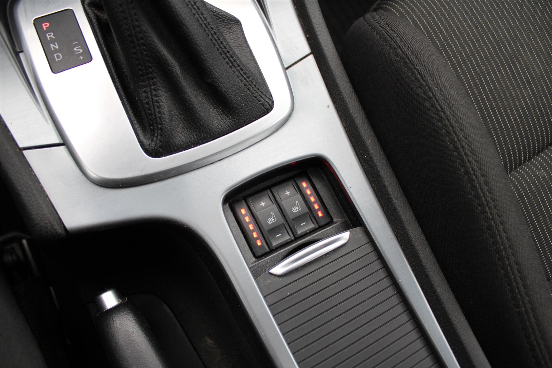 Ford Mondeo Kombi 2,0 l 120 kw