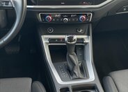 Audi Q3 SUV / Terénní 1,5 l 110 kw