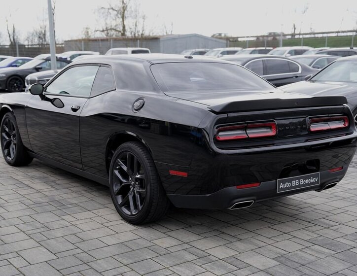 Dodge Challenger Kupé 3,6 l 227 kw