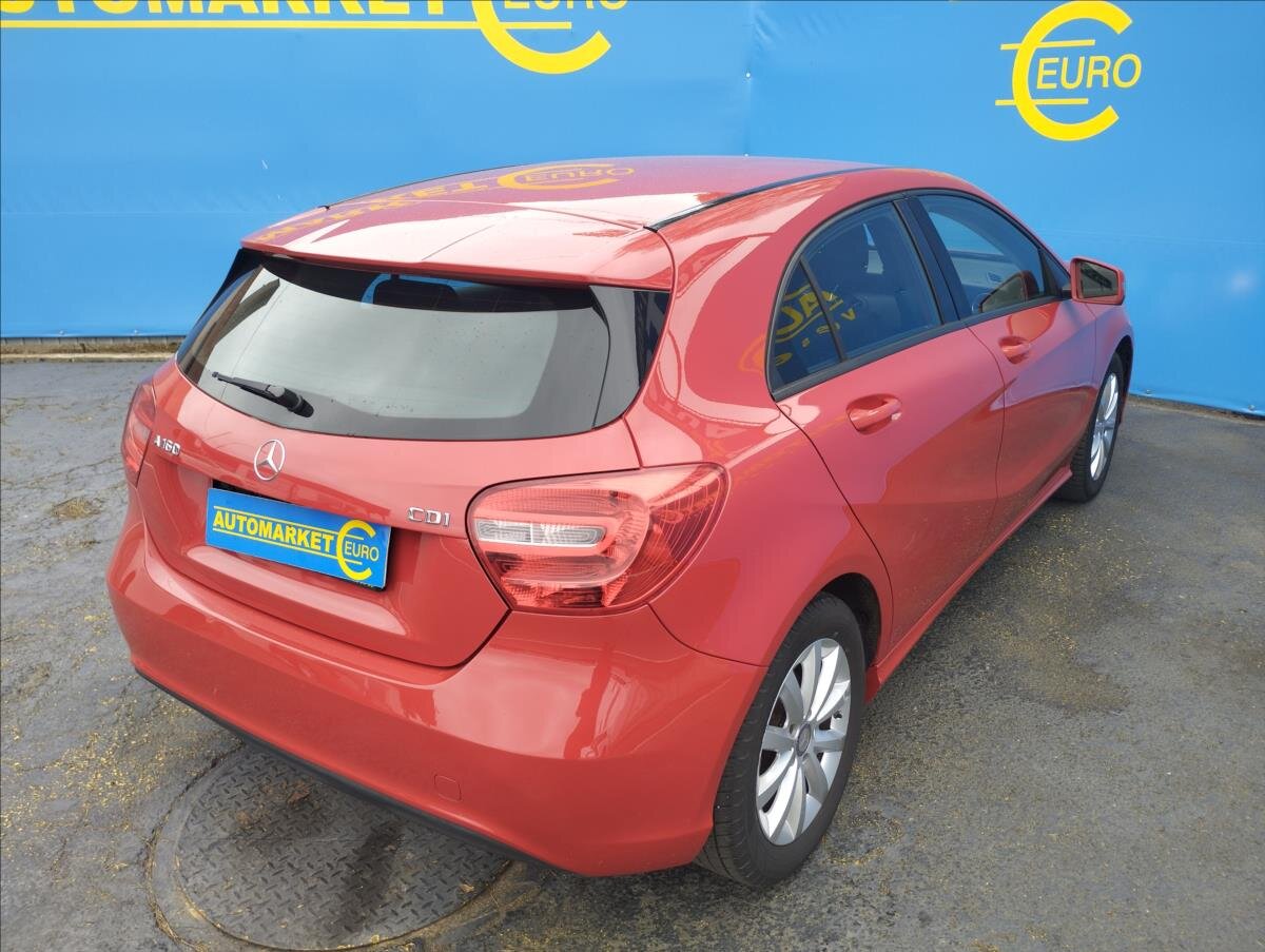 Mercedes-Benz Třídy A Hatchback 1,5 l 66 kw