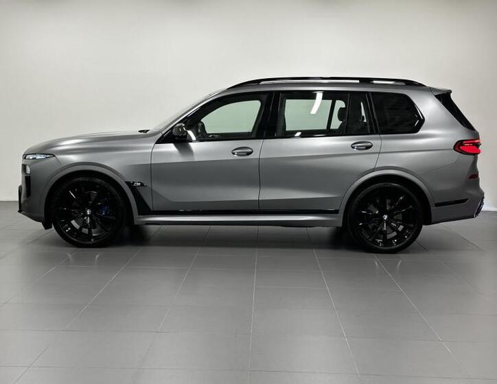 BMW X7 2