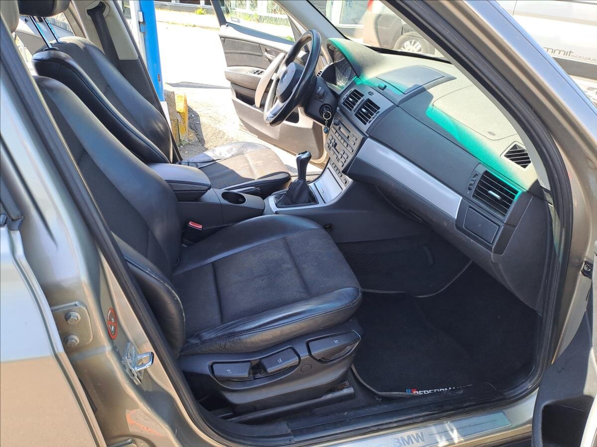 BMW X3 SUV / Terénní 2,0 l 110 kw