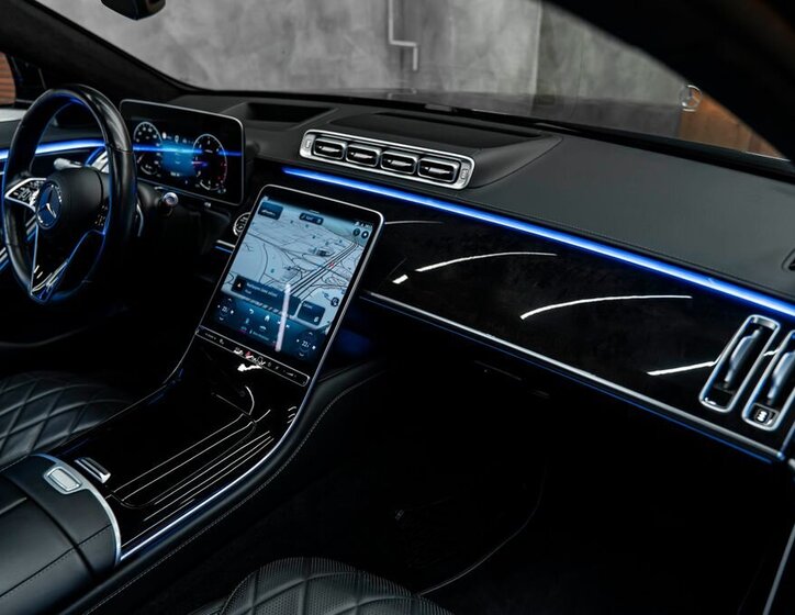 Mercedes-Benz Třídy S Sedan 2,9 l 243 kw