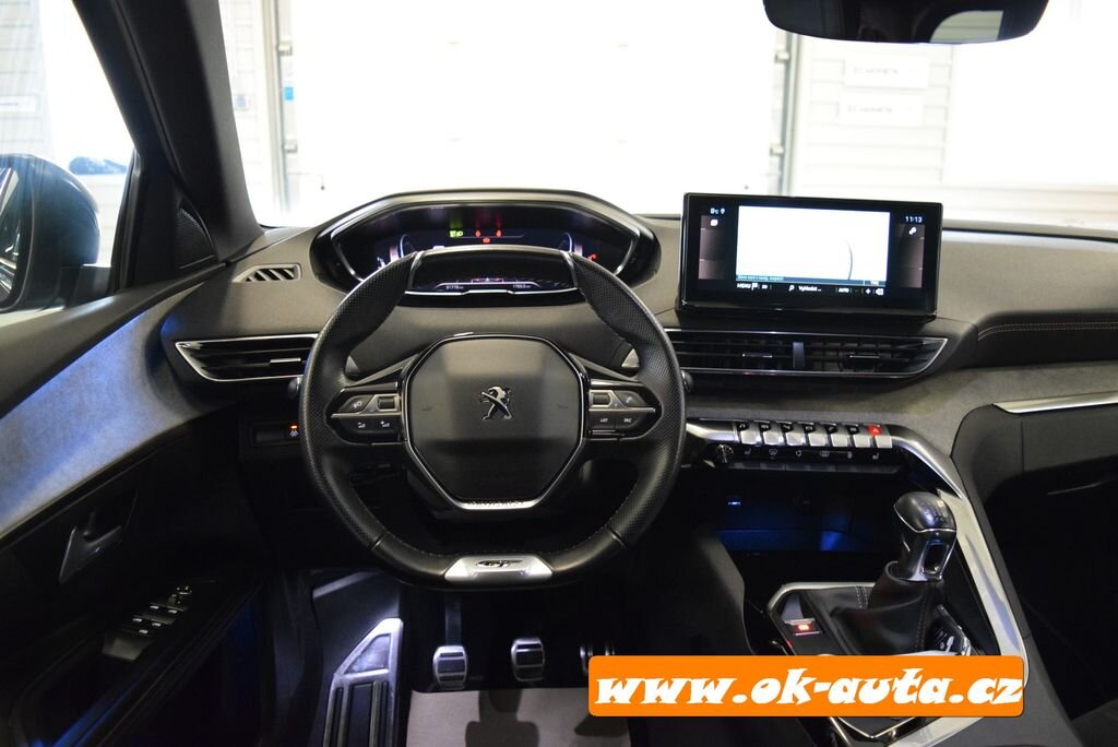 Peugeot 5008 MPV 1,5 l 96 kw