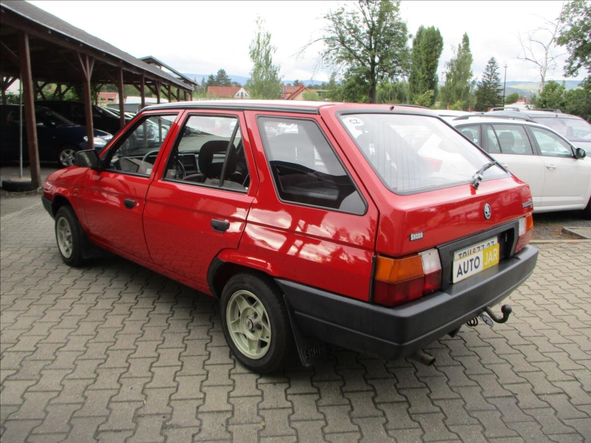 Škoda Forman Kombi 1,3 l 43 kw