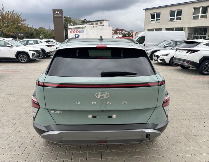 Hyundai Kona 4