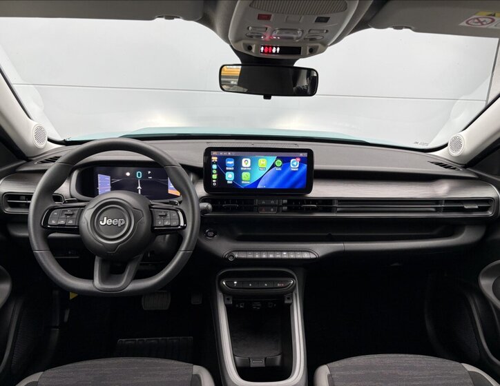 Jeep Avenger Sedan / Limuzína 1,2 l 74 kw