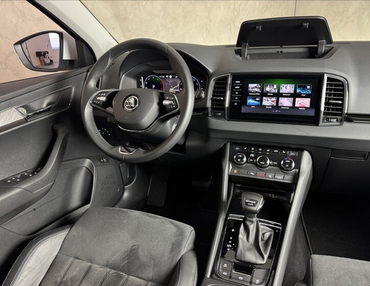 Škoda Karoq SUV / Terénní 2,0 l 110 kw