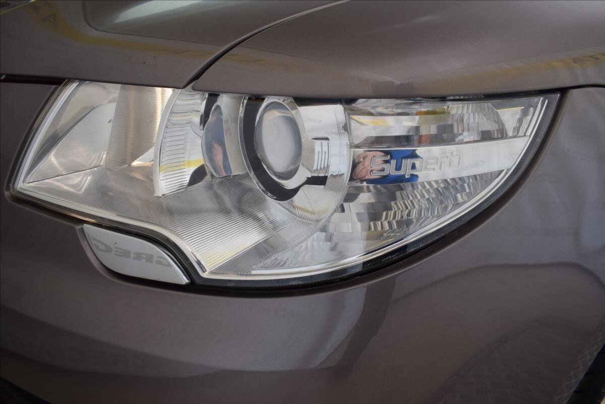 Škoda Superb Kombi 1,8 l 118 kw