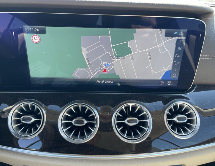 Mercedes-Benz Třídy E Kupé 2,0 l 180 kw