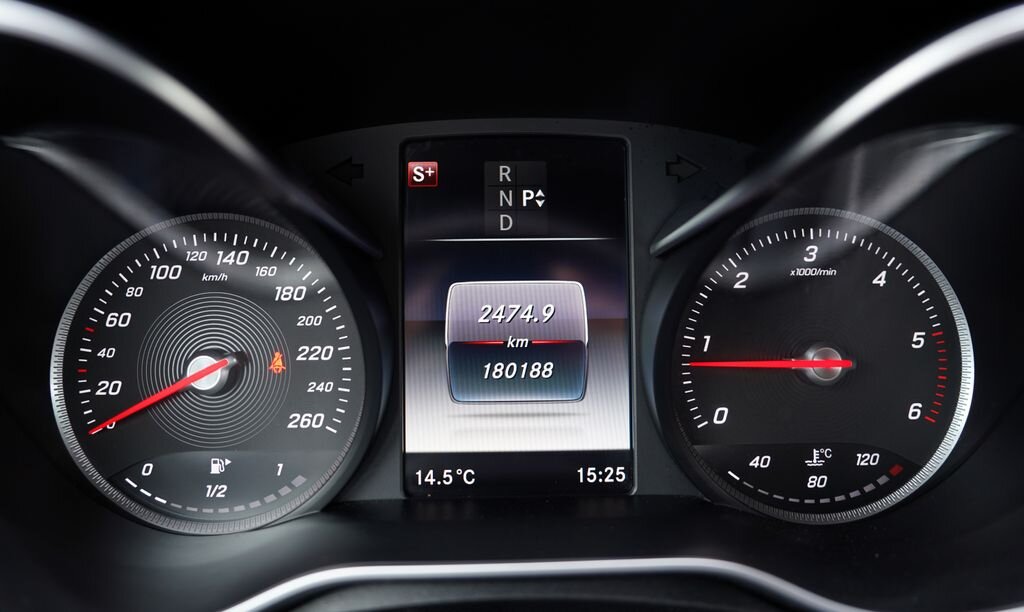 Mercedes-Benz Třídy C Kupé 2,1 l 150 kw