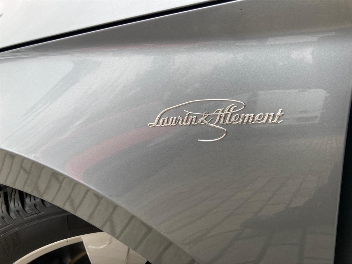 Škoda Superb Kombi 2,0 l 140 kw