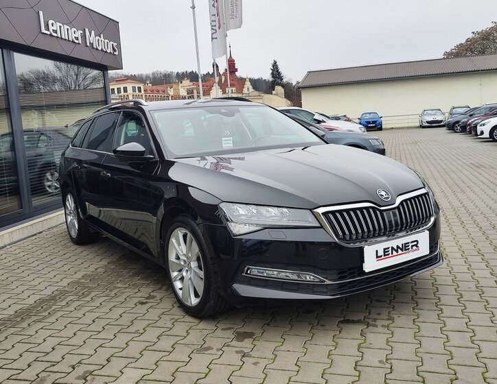 Škoda Superb 3