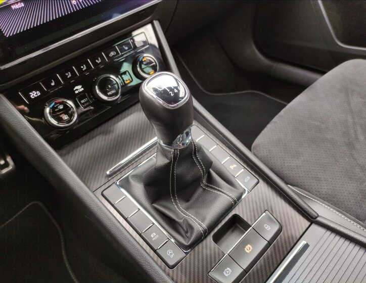 Škoda Superb Kombi 2,0 l 110 kw