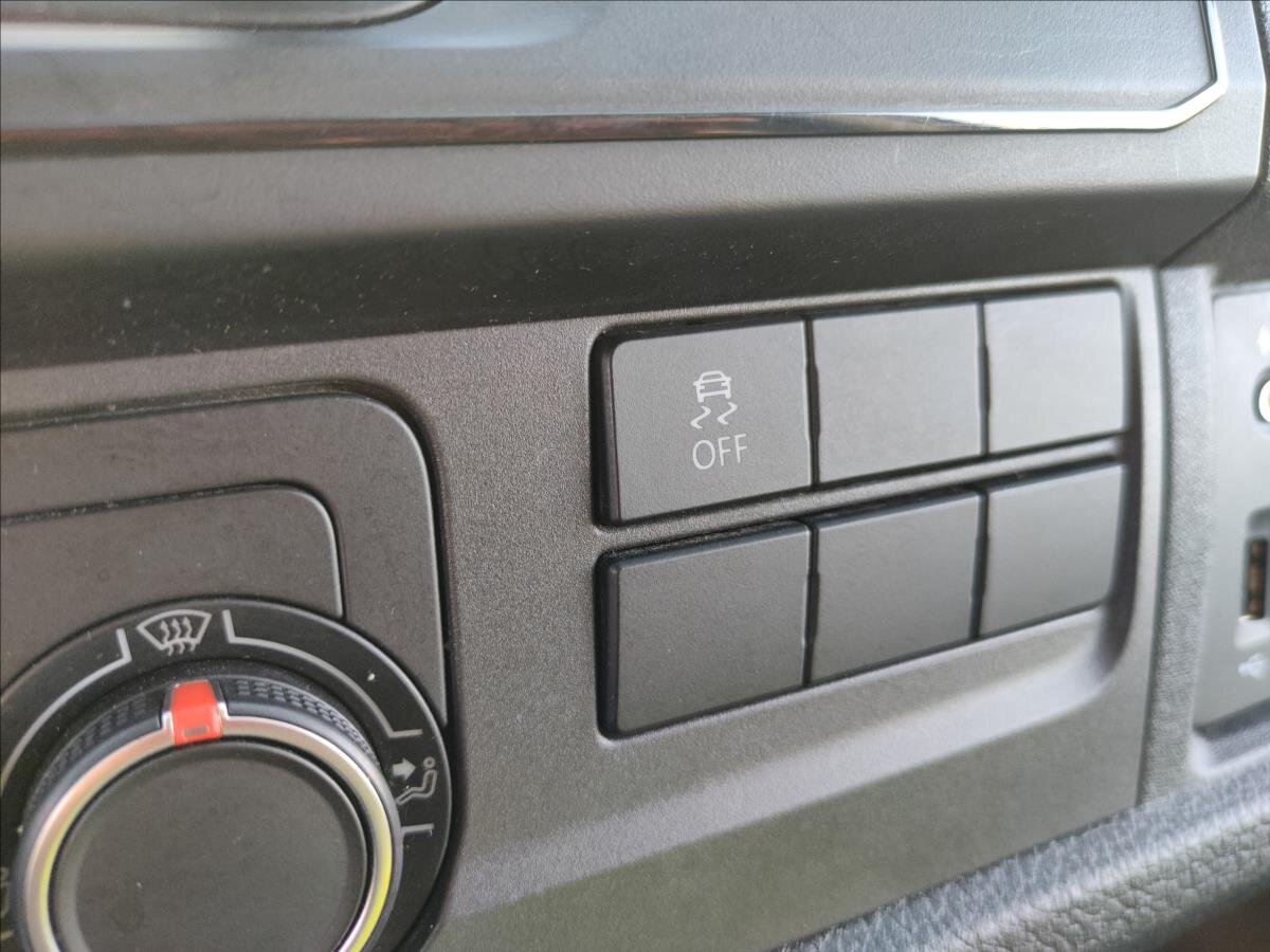 Volkswagen Caravelle MPV 2,0 l 150 kw