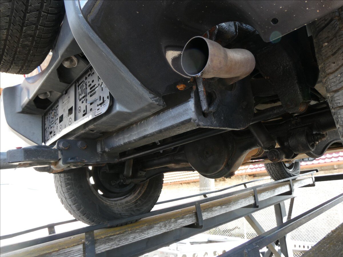 Suzuki Jimny SUV / Terénní 1,3 l 62 kw