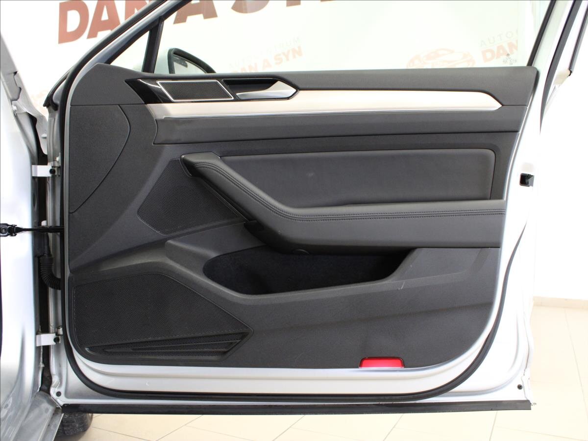 Volkswagen Passat Kombi 2,0 l 110 kw