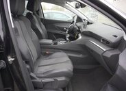 Peugeot 5008 SUV 1,2 l 96 kw
