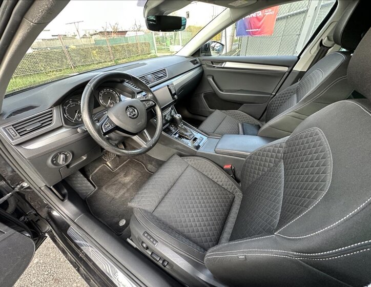 Škoda Superb Kombi 2,0 l 140 kw