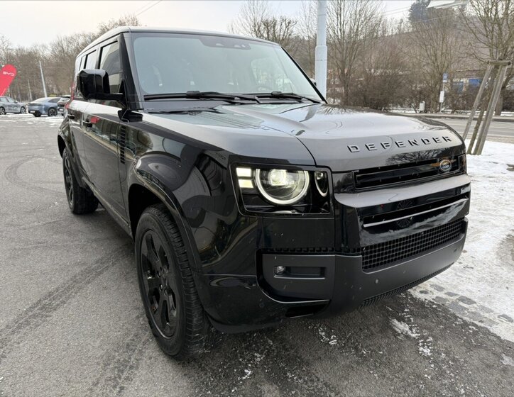 Land Rover Defender SUV 3,0 l 257 kw