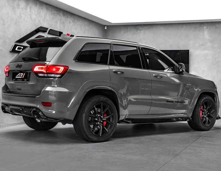 Jeep Grand Cherokee 5