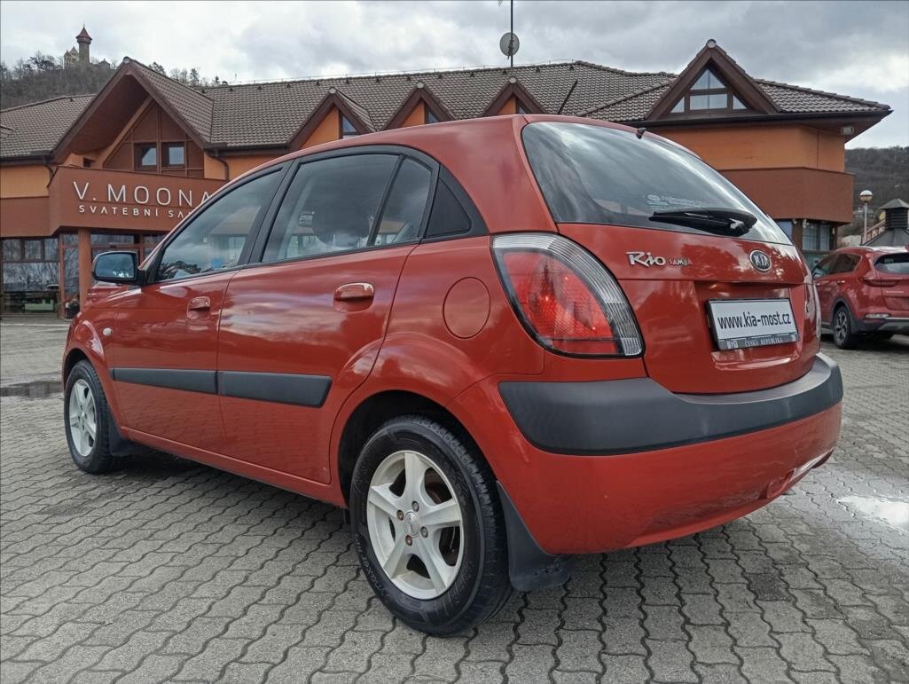 KIA Rio Hatchback 1,4 l 71 kw