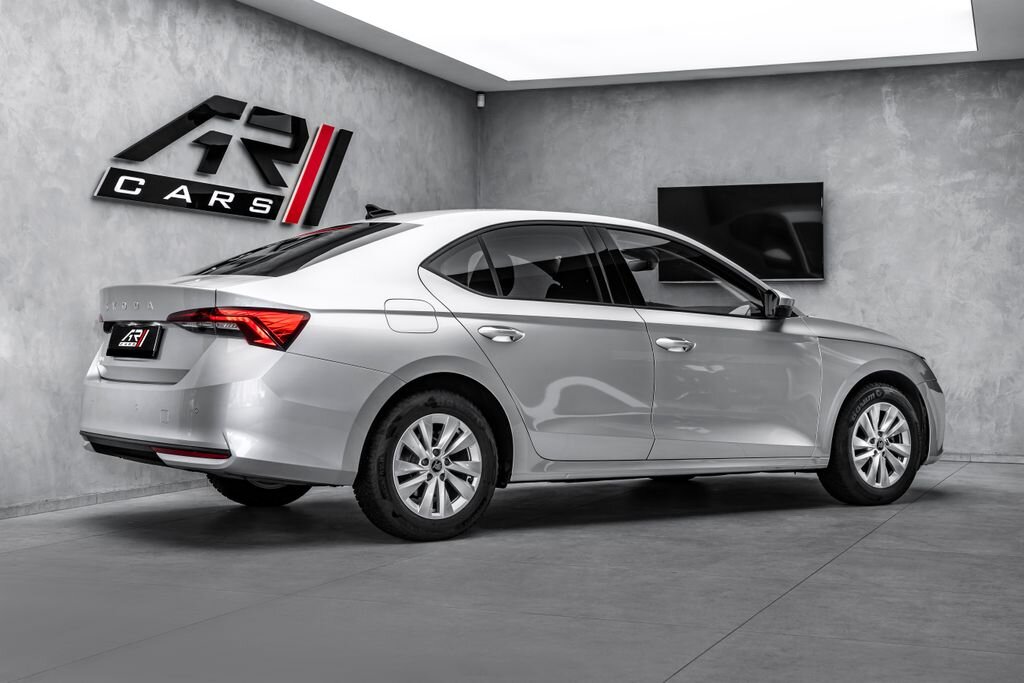 Škoda Octavia Sedan / Limuzína 1,5 l 110 kw