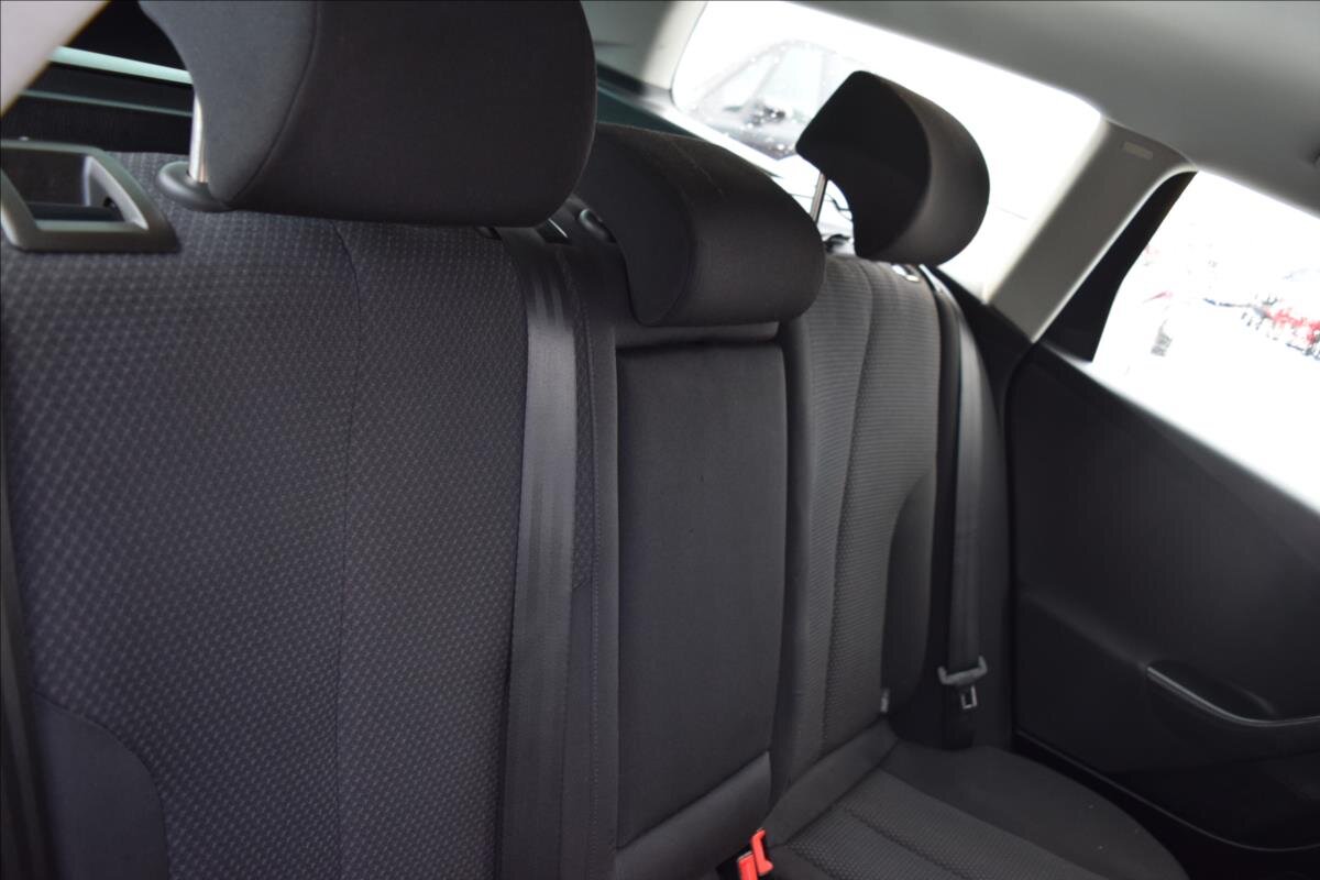 Volkswagen Passat Kombi 1,9 l 77 kw