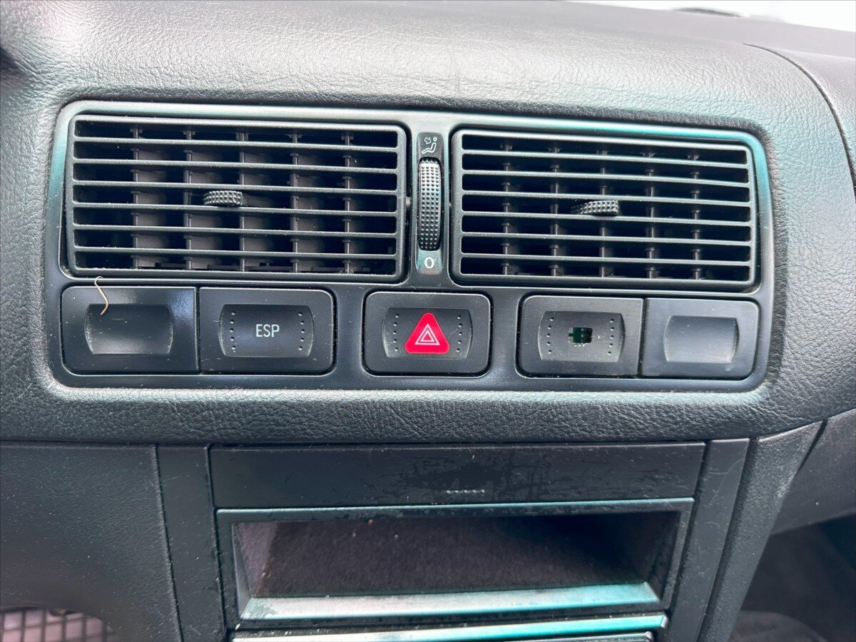 Volkswagen Golf Kombi 1,4 l 55 kw