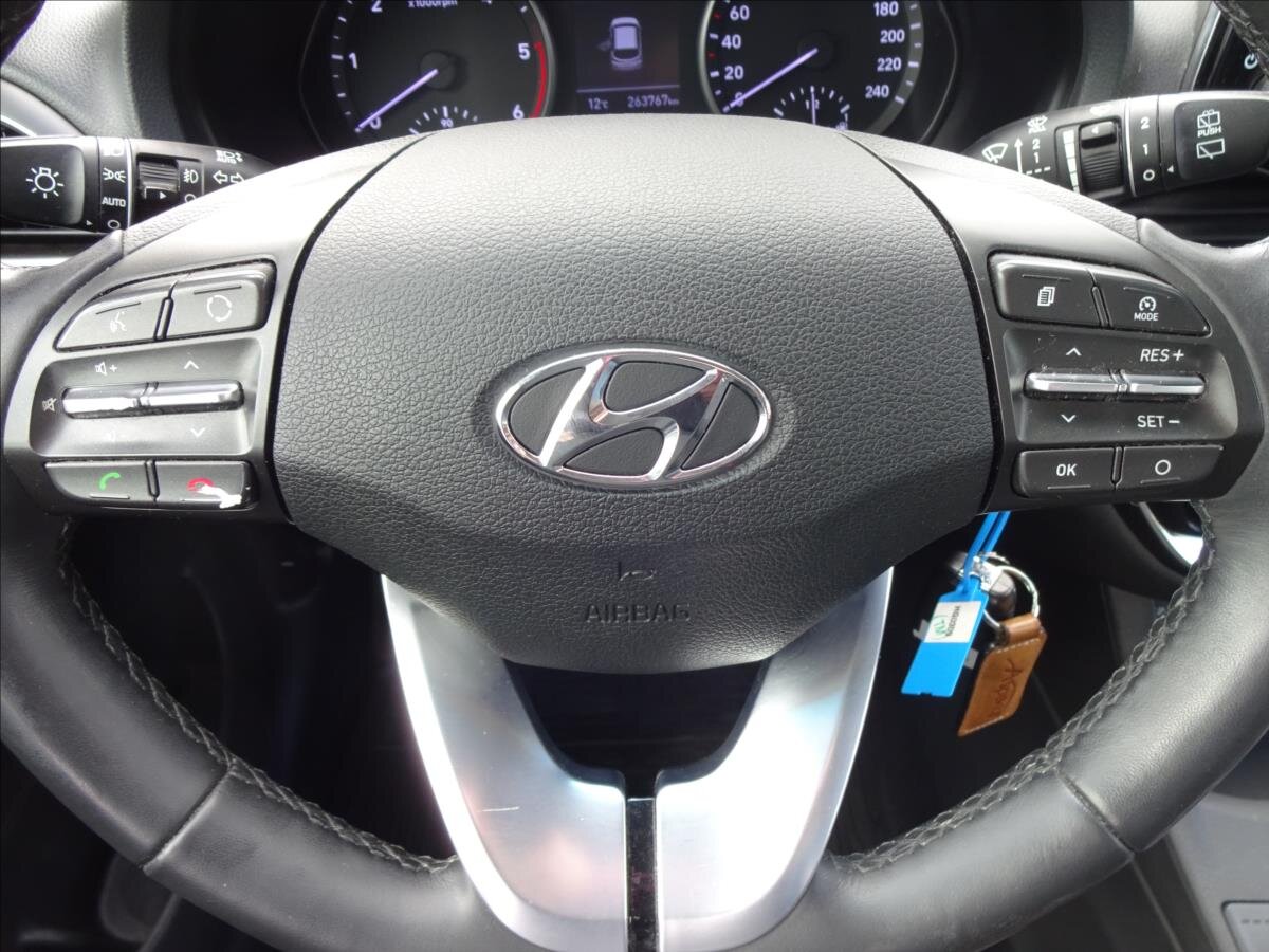 Hyundai i30 Kombi 1,6 l 85 kw