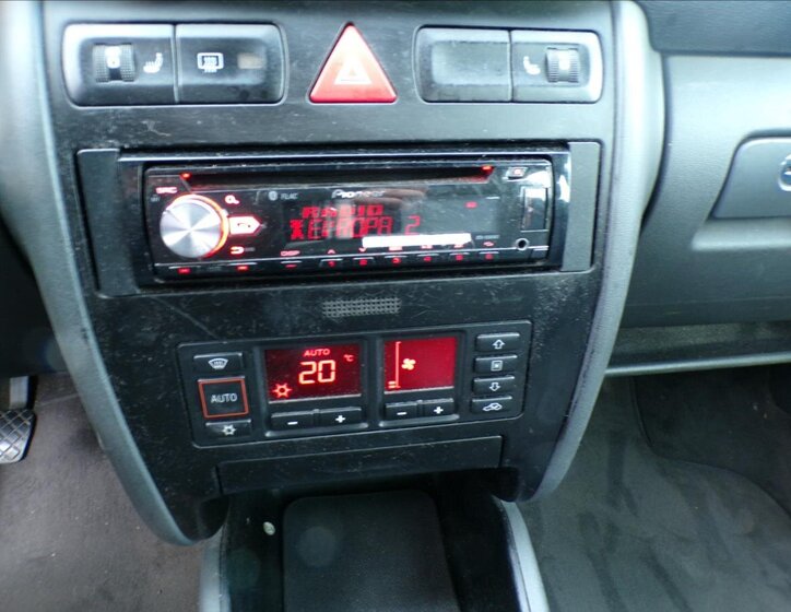 Audi A3 Hatchback 1,6 l 74 kw