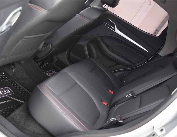 MG ZS Hatchback 1,5 l 78 kw