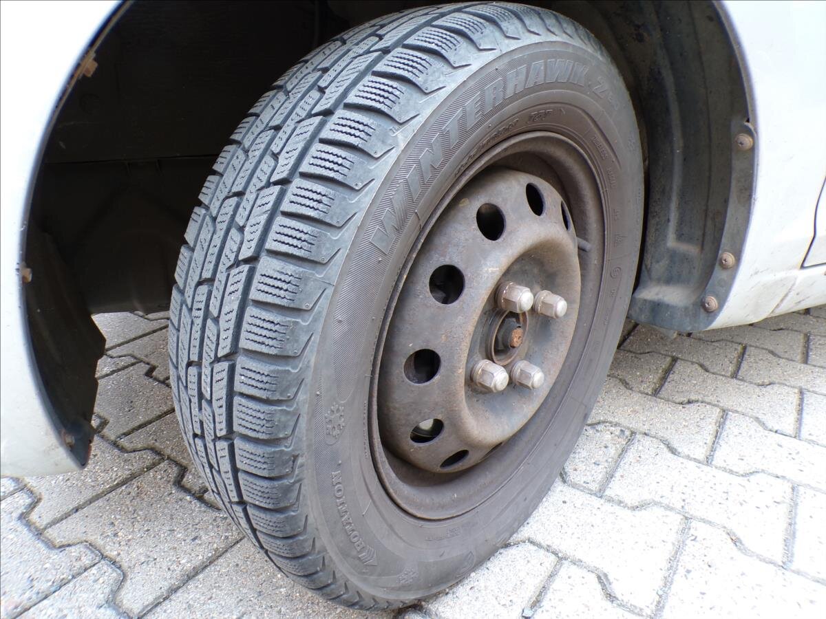 KIA Picanto Kombi 1,1 l 48 kw