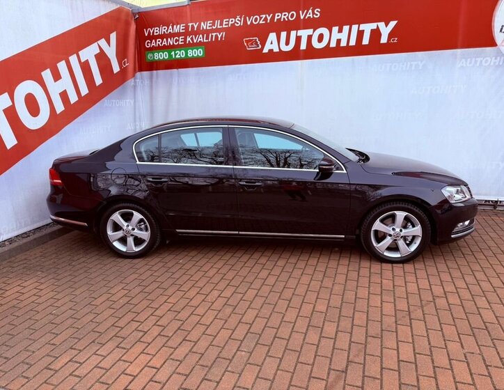 Volkswagen Passat Sedan / Limuzína 2,0 l 130 kw