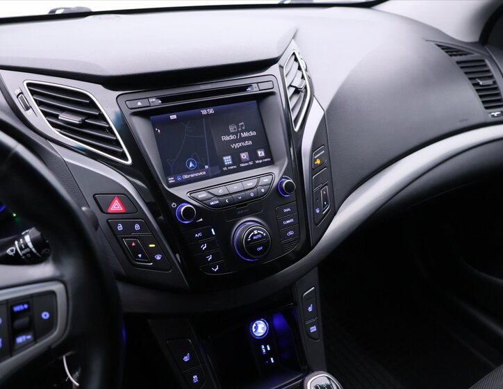 Hyundai i40 Kombi 1,7 l 104 kw