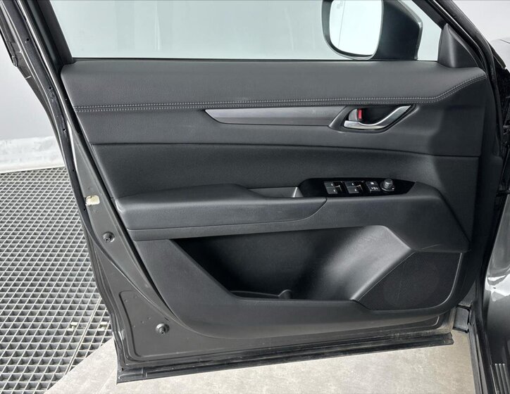 Mazda CX-5 SUV / Terénní 2,2 l 110 kw