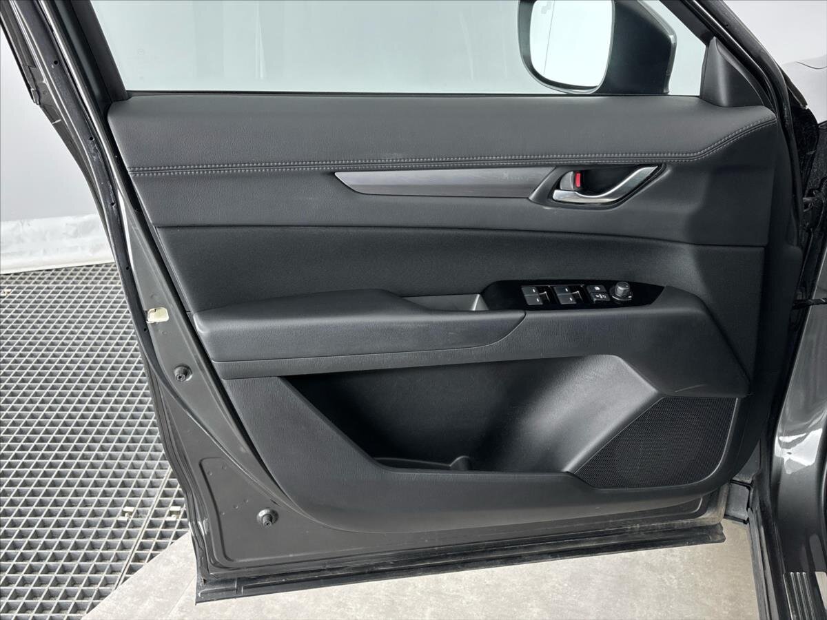 Mazda CX-5 SUV / Terénní 2,2 l 110 kw