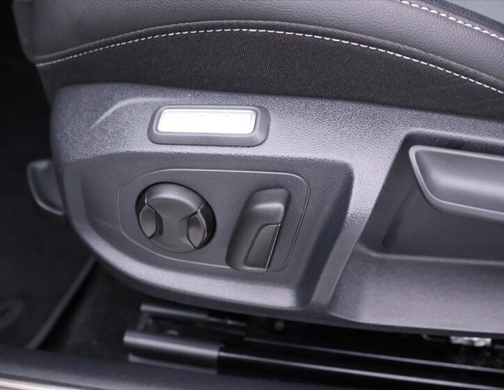 Volkswagen Arteon Kombi 2,0 l 110 kw