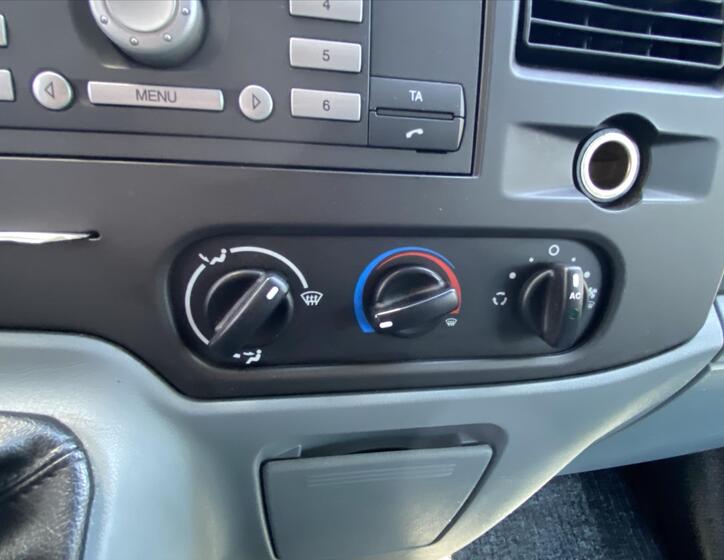 Ford Transit 13