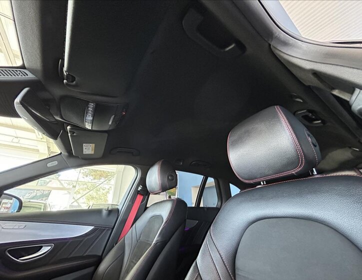 Mercedes-Benz Třídy C 32