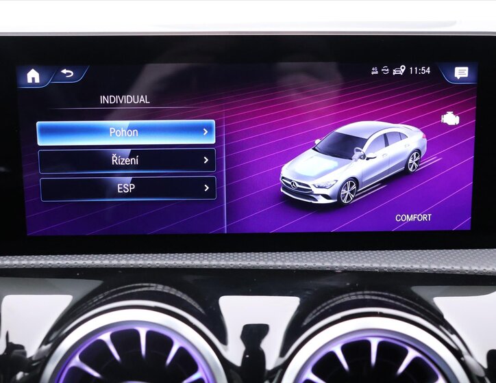 Mercedes-Benz CLA Sedan / Limuzína 2,0 l 140 kw