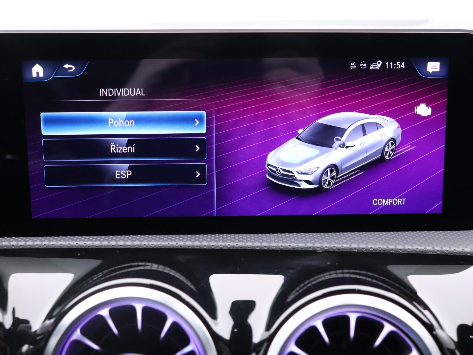 Mercedes-Benz CLA Sedan / Limuzína 2,0 l 140 kw