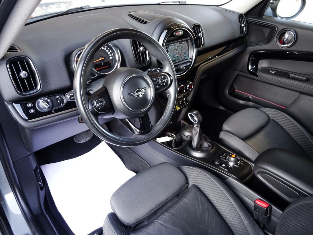 Mini Ostatní Kombi 1,5 l 165 kw