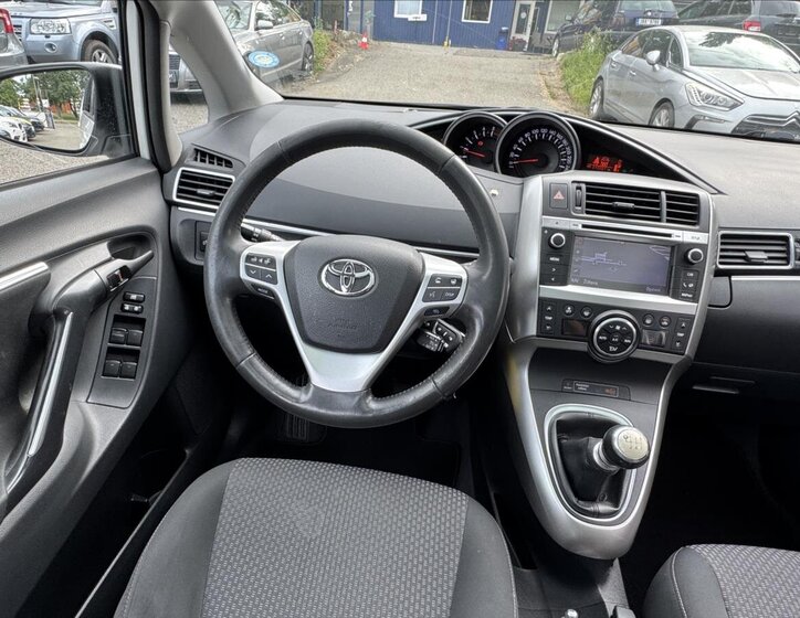 Toyota Verso MPV 2,0 l 91 kw