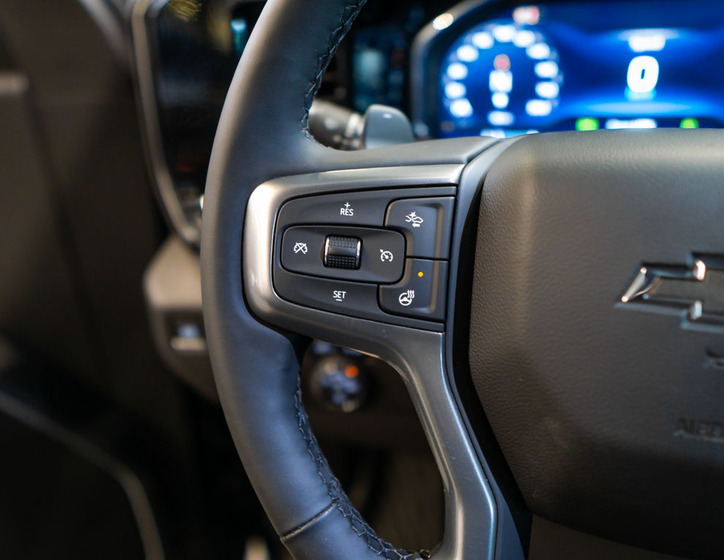 Chevrolet Silverado 18