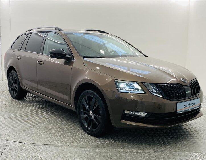 Škoda Octavia 21