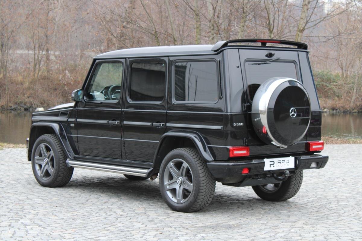 Mercedes-Benz Třídy G SUV / Terénní 3,0 l 155 kw