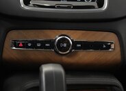 Volvo XC90 SUV / Terénní 2,0 l 173 kw